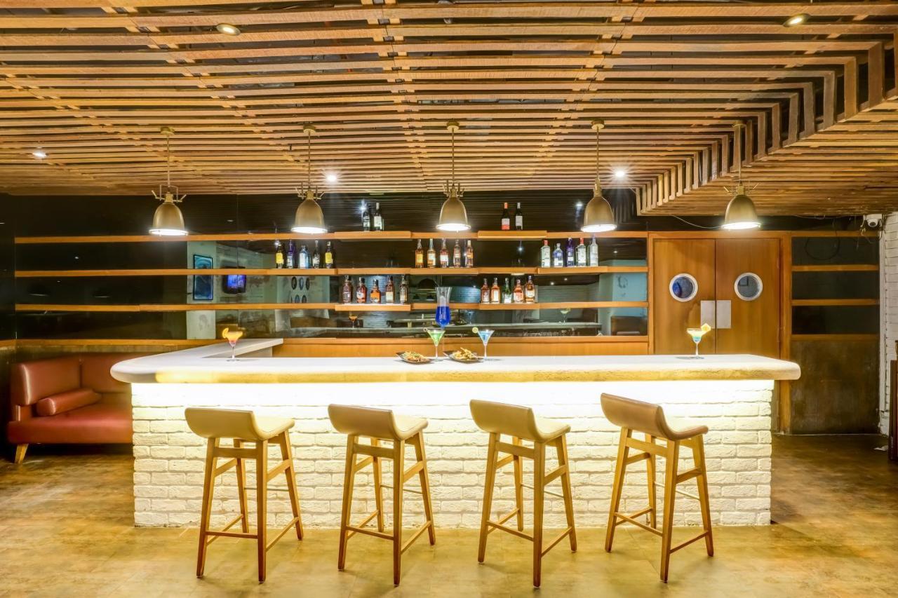 העיר בנגלור Lemon Tree Hotel Electronics City מראה חיצוני תמונה
