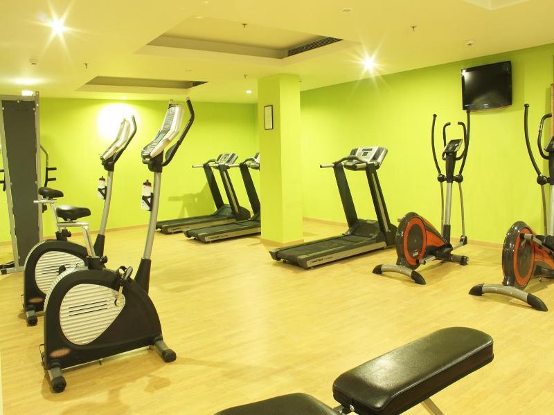 העיר בנגלור Lemon Tree Hotel Electronics City מראה חיצוני תמונה